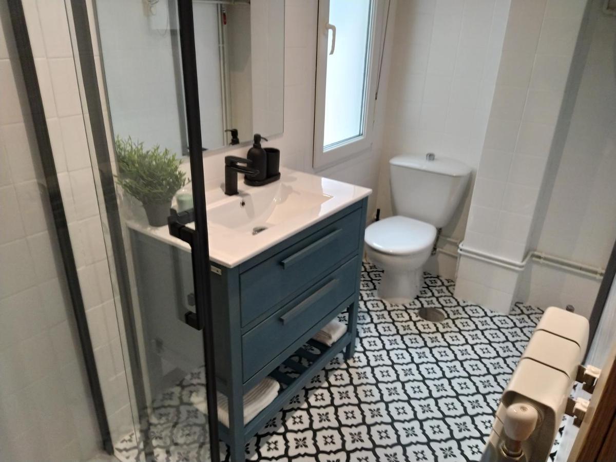 Apartamento De 120M2 Al Lado De Cabarceno Saron Exteriér fotografie