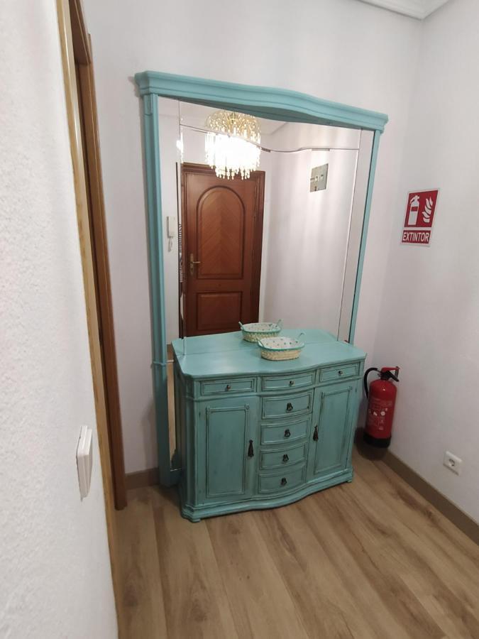 Apartamento De 120M2 Al Lado De Cabarceno Saron Exteriér fotografie