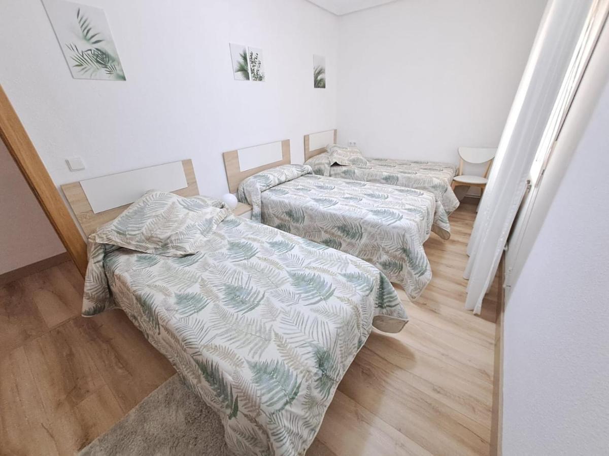 Apartamento De 120M2 Al Lado De Cabarceno Saron Exteriér fotografie
